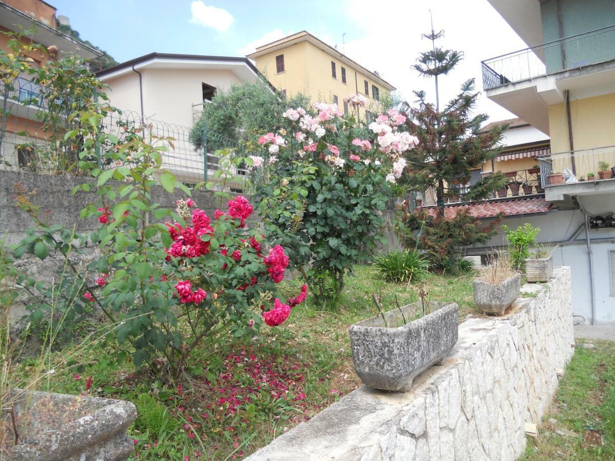 Albergo Maria Cristina Esperia Buitenkant foto